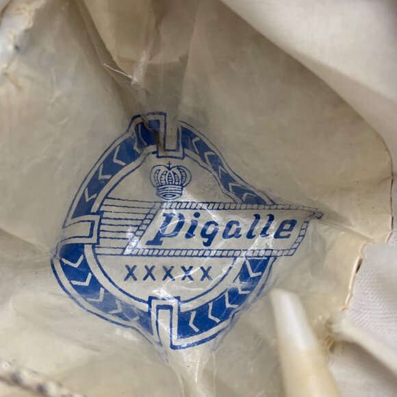 Pigalle Red SOMBRERO XXXX Vtg Small Mexican Mariachi Hat Sequined Embroidered - Picture 2 of 10